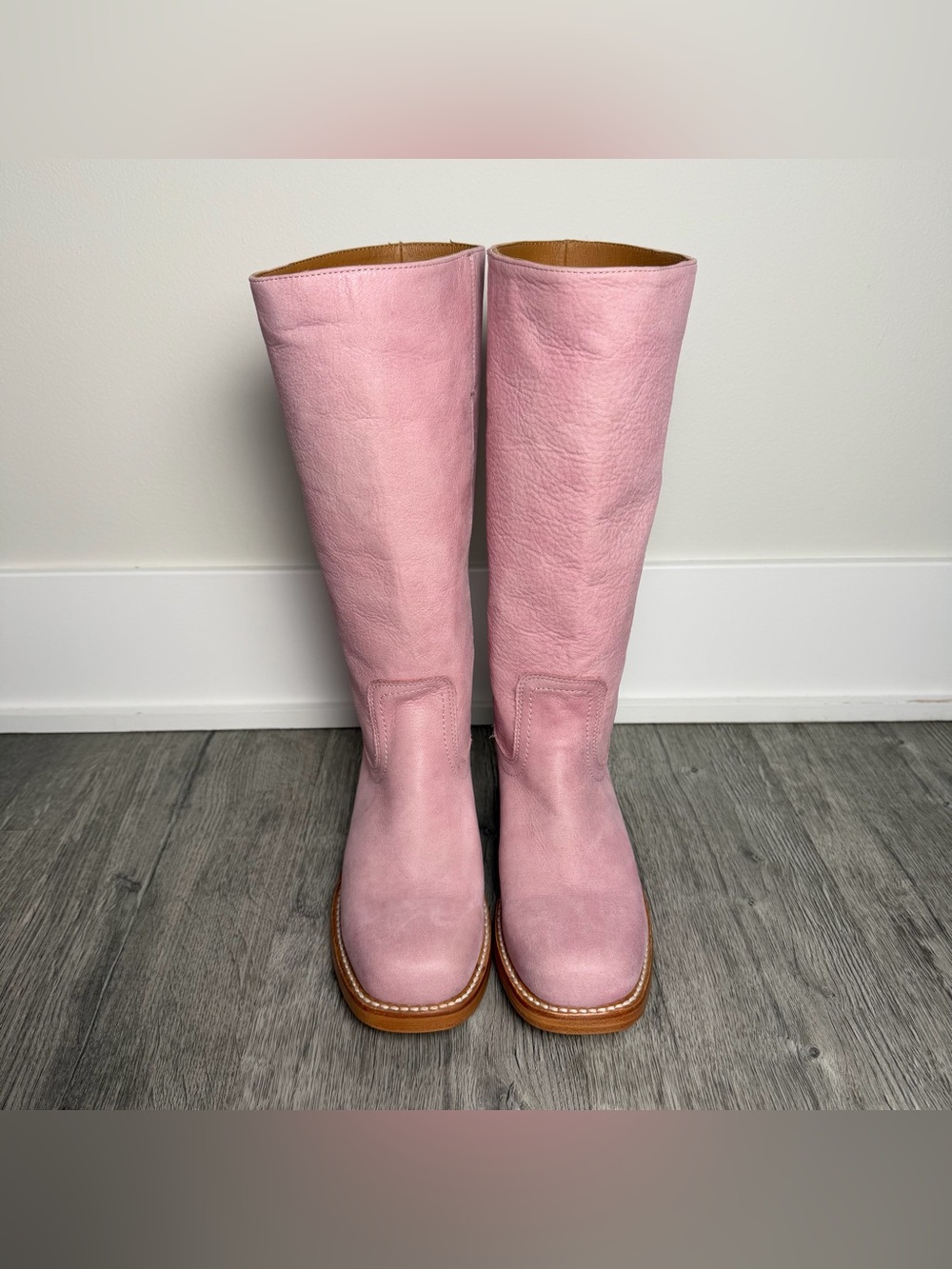 Frye Campus 14L Women's Pink Leather Boots Size 8.5
